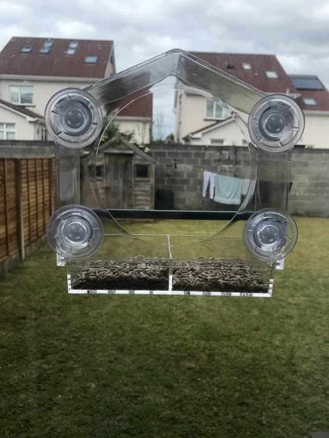 LIANGPIN Transparent Birdhouse Window Bird Feeder