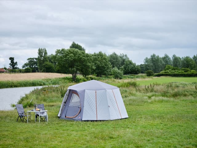 Coleman Tent Octagon 6 to 8 Man